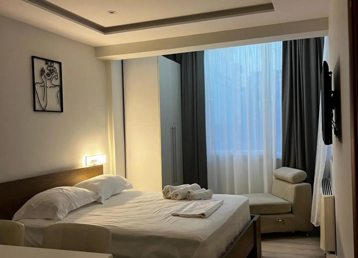 Zaira City Retreat Tirana